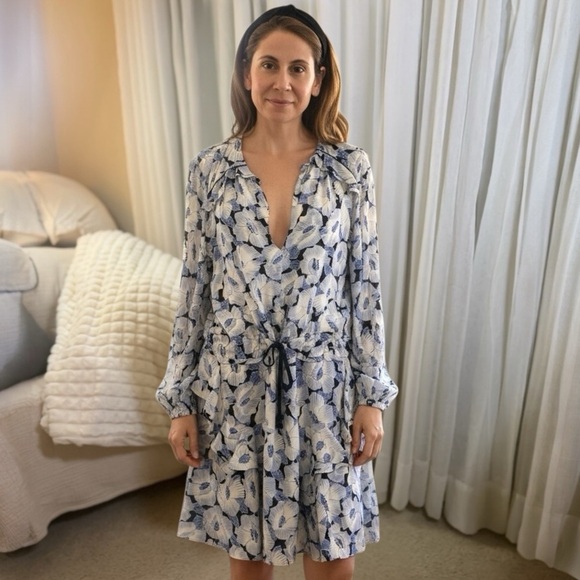 Reiss Dresses & Skirts - Reiss Floral Long Sleeve Dress in Blue and White